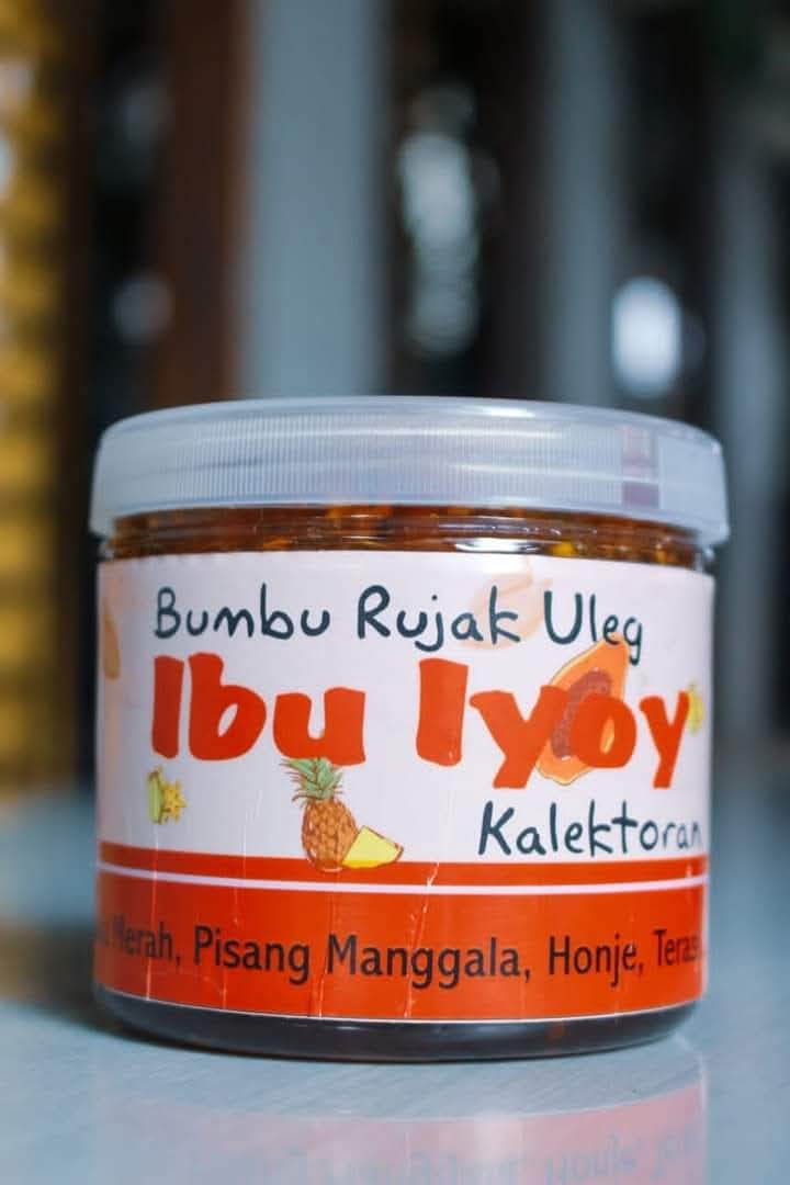 Bumbu rujak honje legendaris kalektoran ibu iyoy Tasikmalaya 300 mili