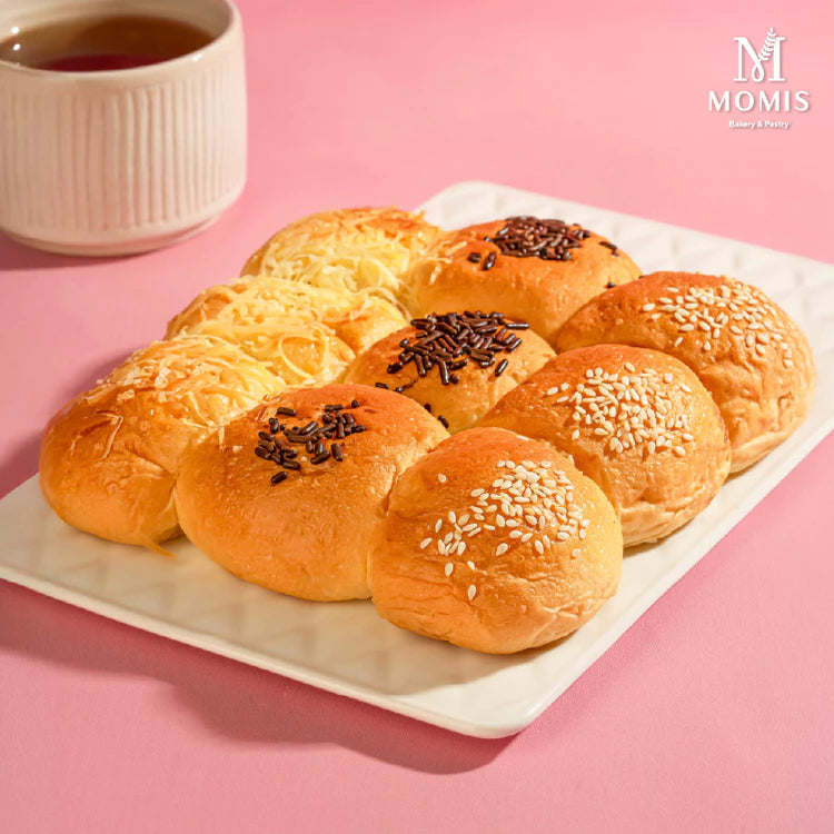 ROTI SOBEK MOMIS BAKERY